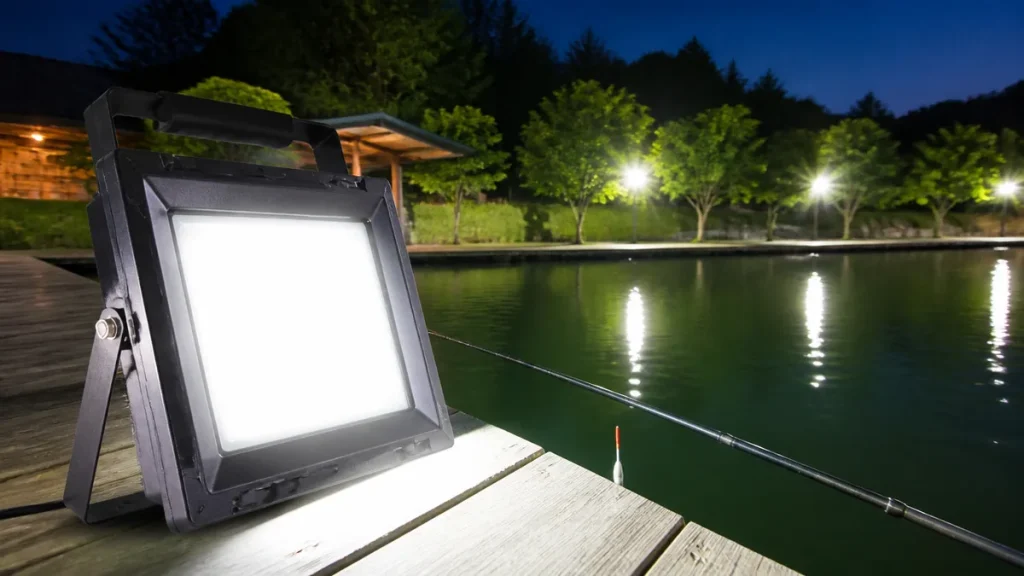 集魚灯おすすめ8選｜2,970円から買えるLEDモデルで夜釣りの釣果が変わるのアイキャッチ画像